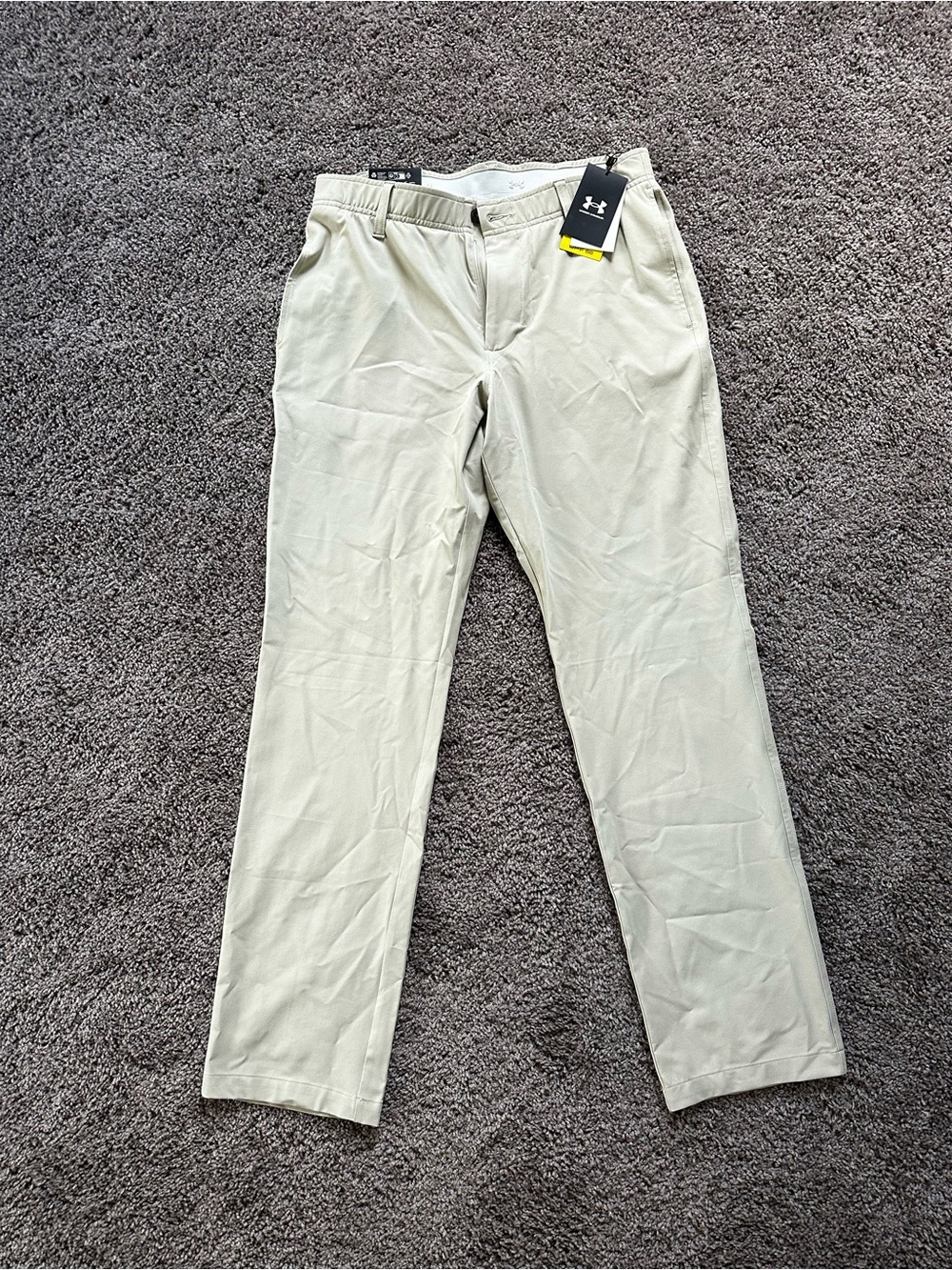 Under Armour Men’s Light Khaki Chino Pants